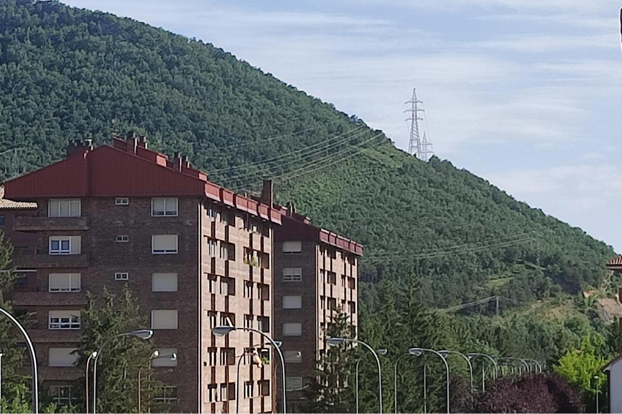 Apartamento O Mon Sabiñánigo Εξωτερικό φωτογραφία